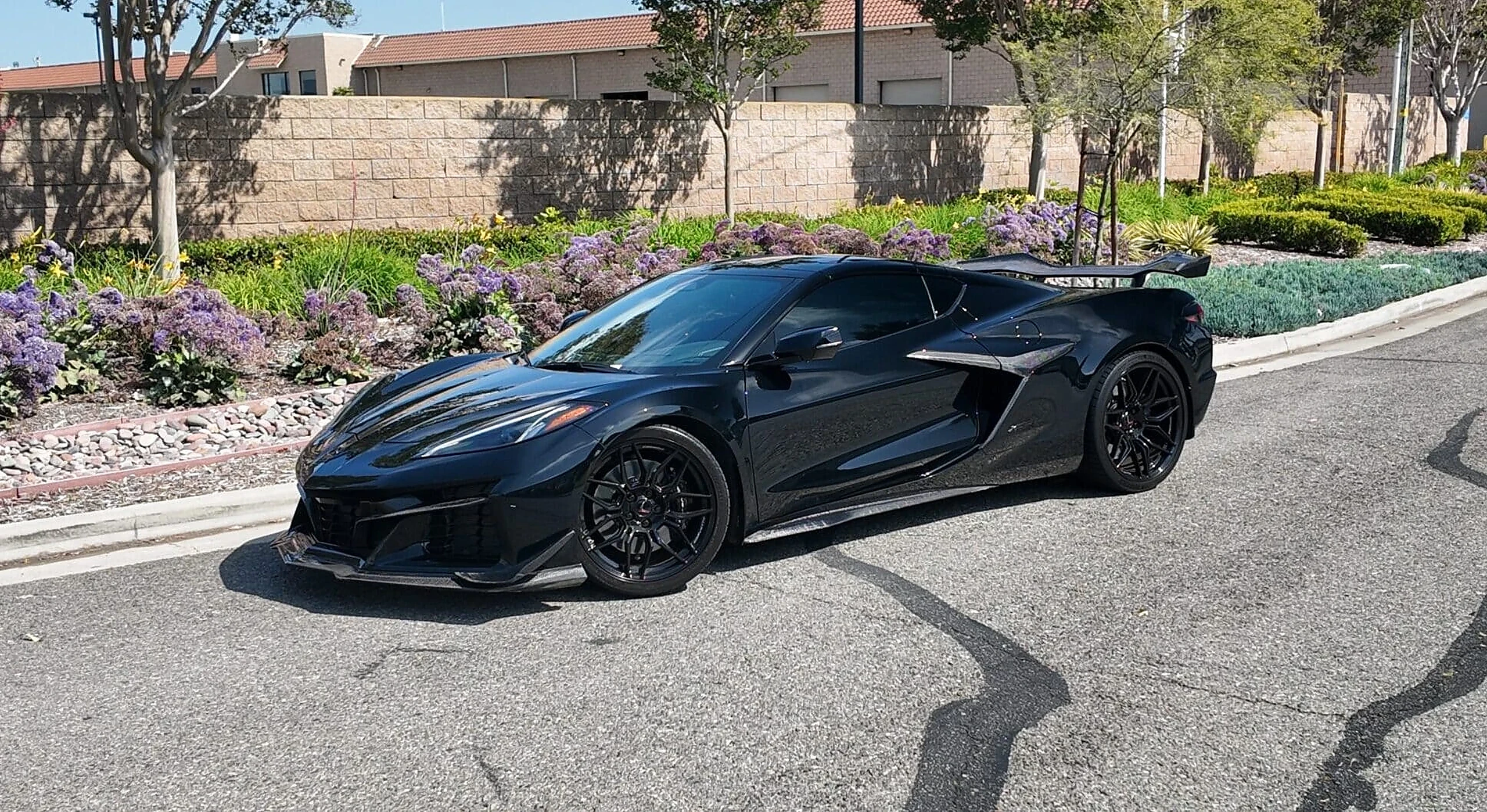 Chevrolet Corvette Z06 for birthday exotic car rentals — Miami luxury car lifestyle guide — LUXURY.CAFE guide