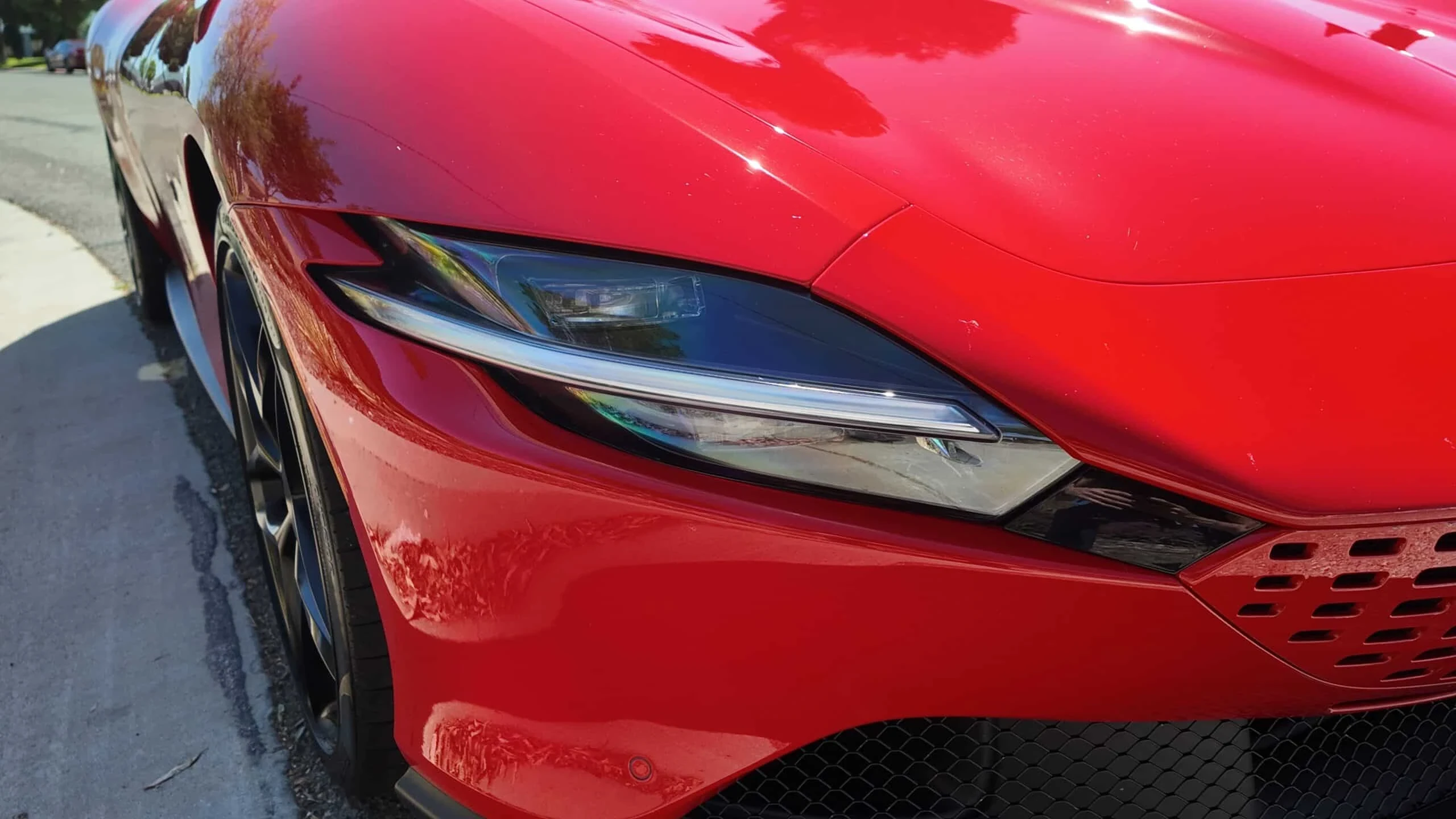 Ferrari Roma photographed for the LUXURY.CAFE disclosure guide