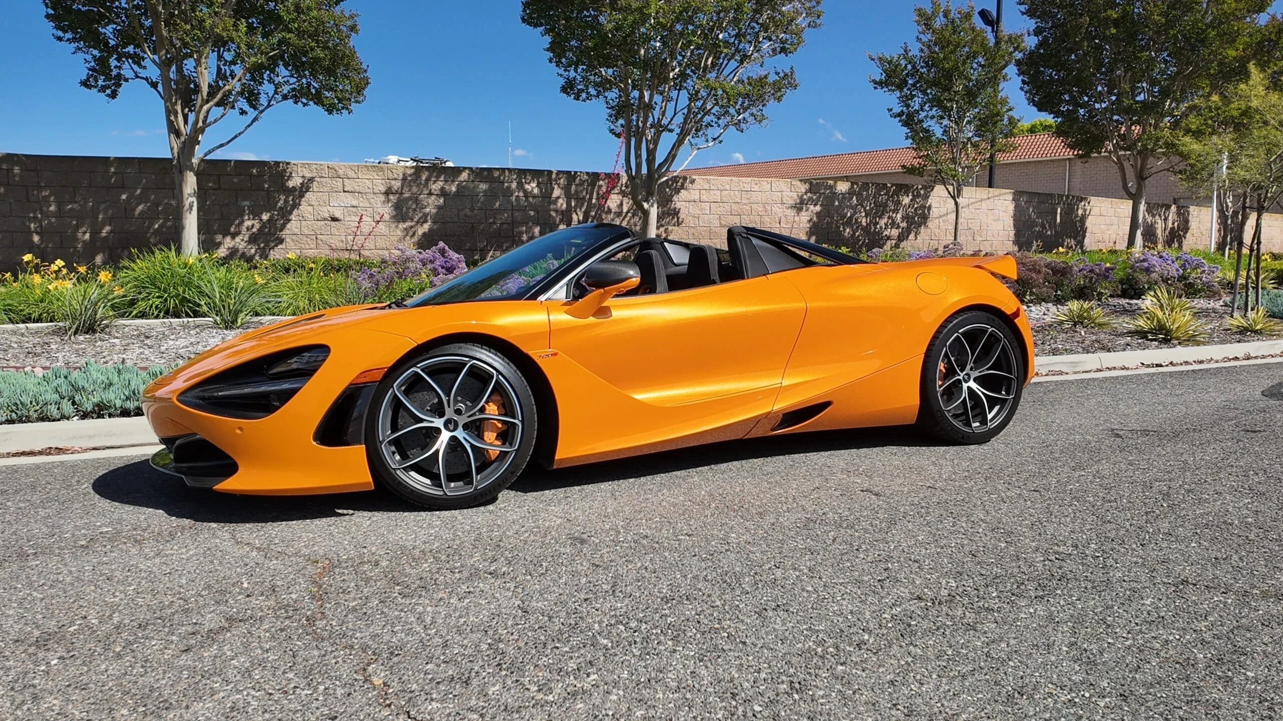 McLaren 720S Spider detail relevant to miami date-night exotic car rentals on LUXURY.CAFE
